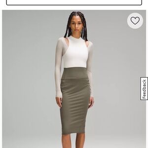 Lululemon Nulu slim fit high rise skirt